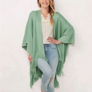Lauren Conrad Poncho